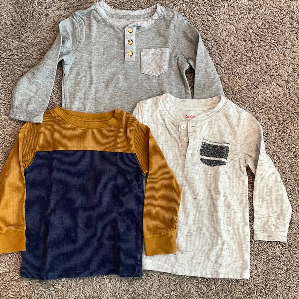 (3) long sleeve shirts